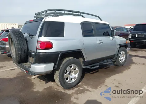 2007 Toyota Fj Cruiser z USA, uszkodzony, nr VIN JTEZU11F970019009